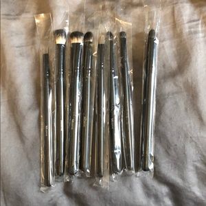 Morphe Makeup - Morphed small make up brush set NEVER BEEN USED Morphe Makeup - Morphed small make up brush set NEVER BEEN USED